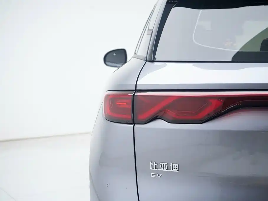 BYD Yuan UP — миниатюра 13