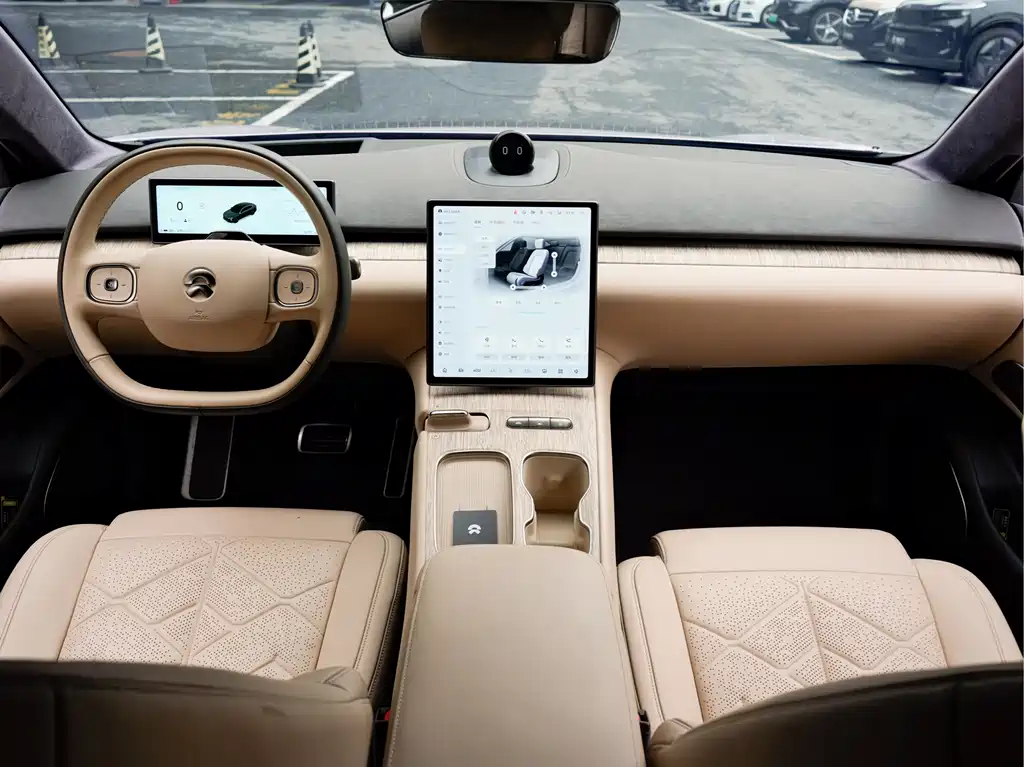 NIO ET7 — миниатюра 13
