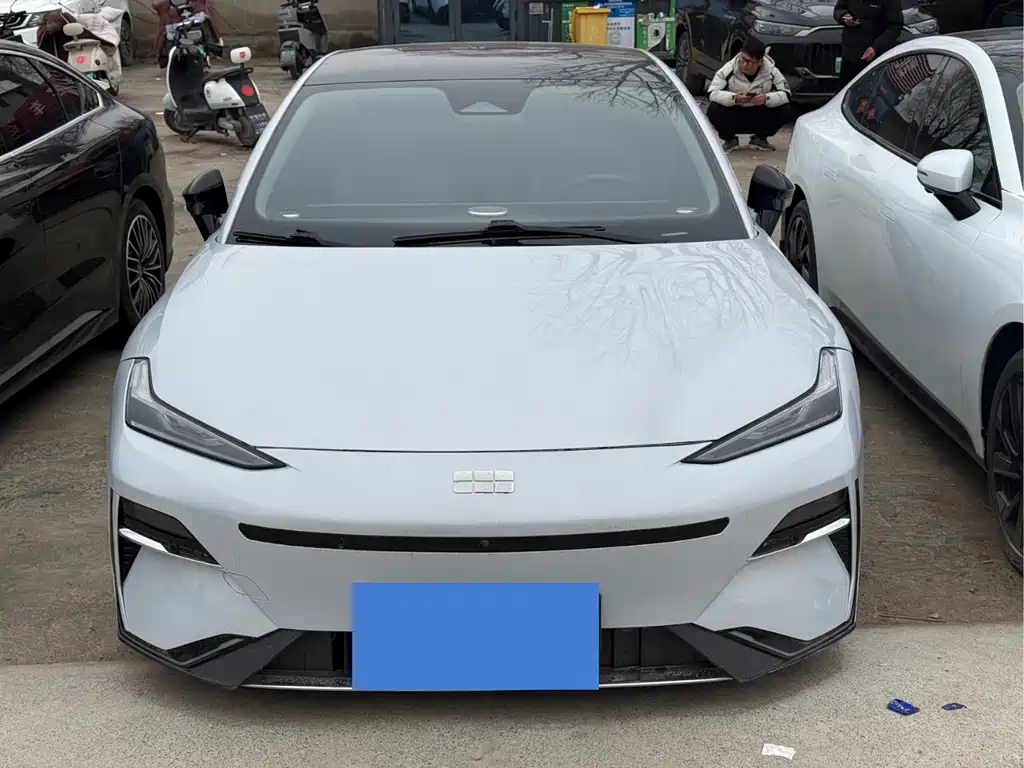 GEELY GALAXY GALAXY E8