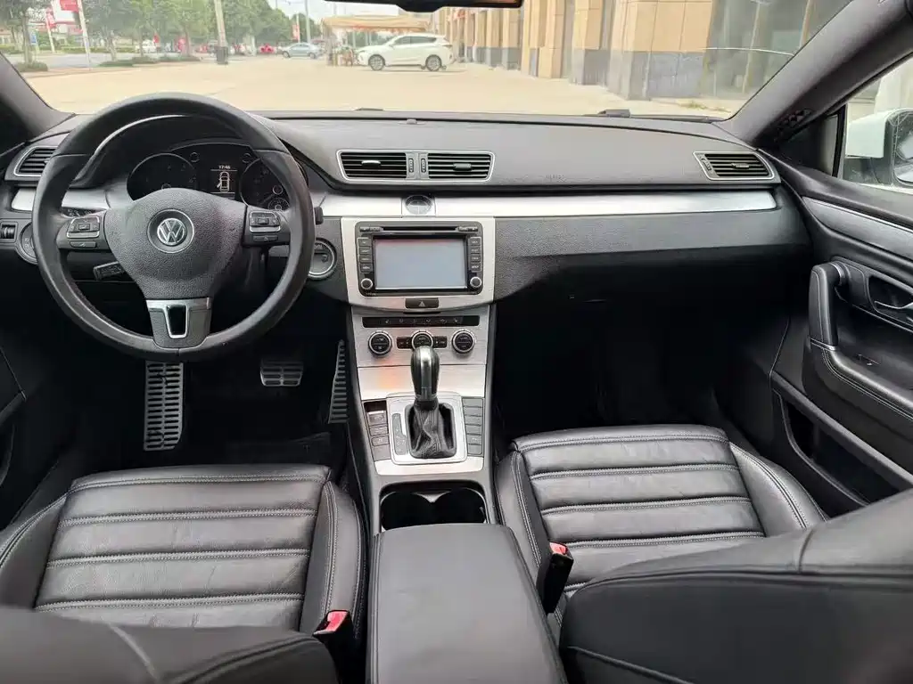 Volkswagen CC — миниатюра 8
