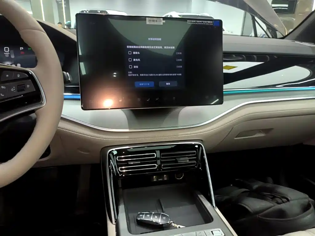 BYD Tang New Energy — миниатюра 9