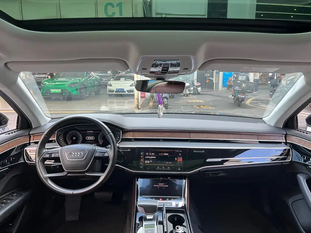 Audi A8 — миниатюра 14