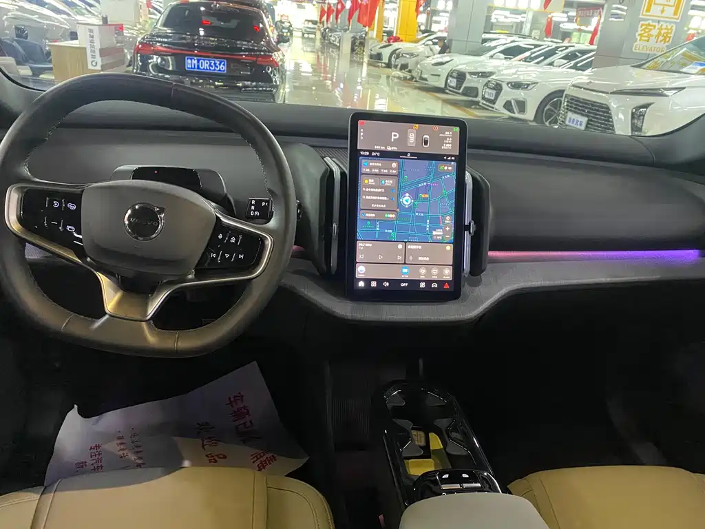 Volvo EX30 — миниатюра 7