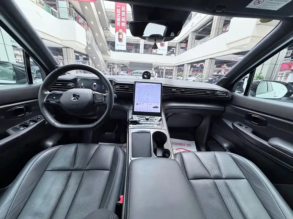 NIO ES8 — миниатюра 13
