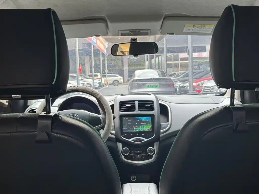 Changan Benben E-Star — миниатюра 11