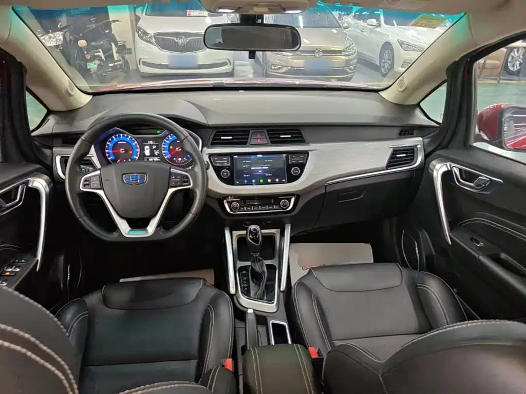 Geely Vision X3 — миниатюра 10