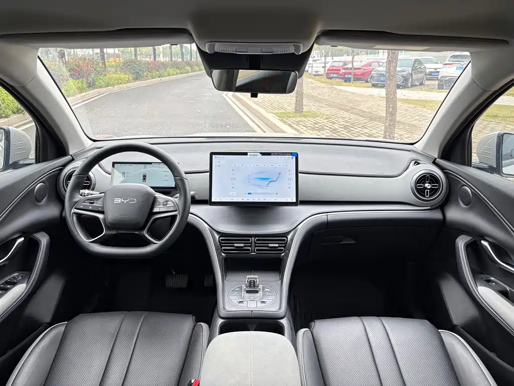 BYD SEA LION 05 DM I