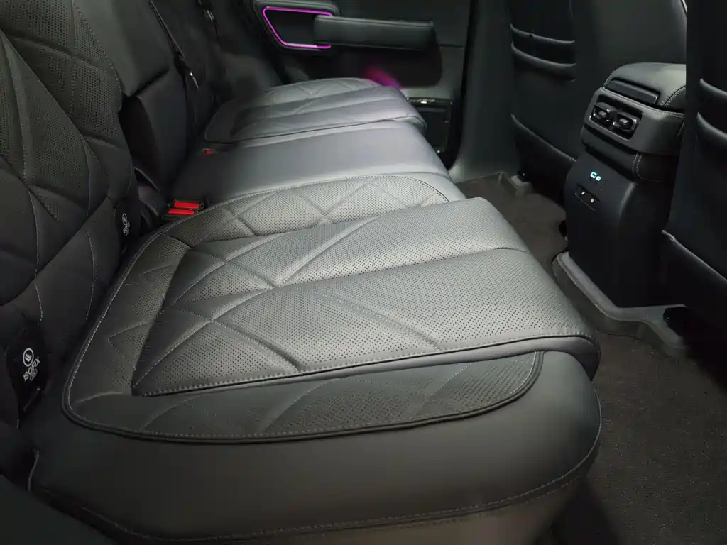 FANG CHENG BAO LEOPARD 5