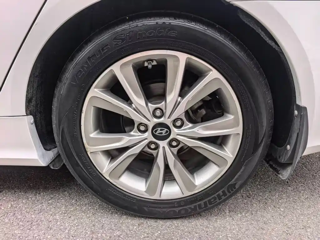 Hyundai Sonata — миниатюра 16