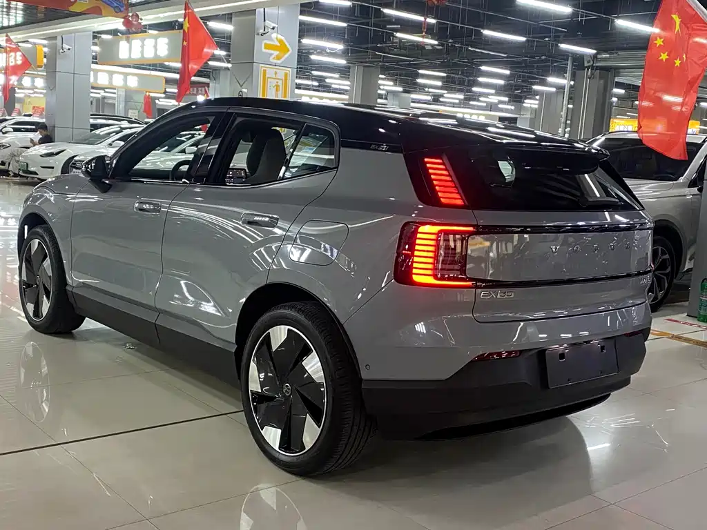 Volvo EX30 — миниатюра 15