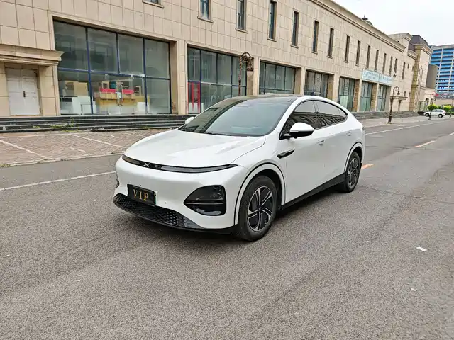 2023 Xpeng G6