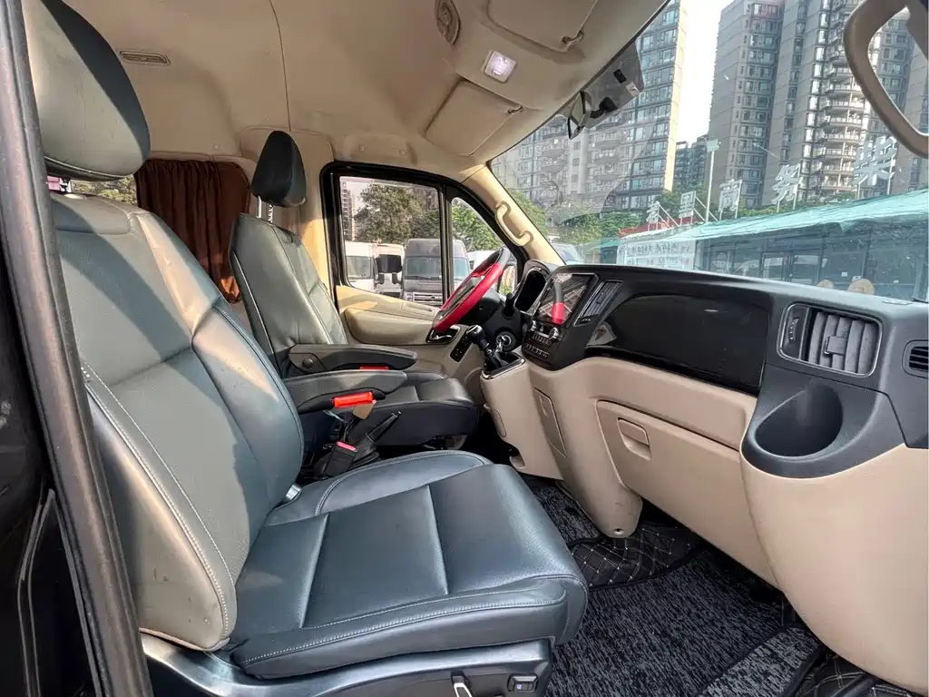 Foton Tuyano — миниатюра 9