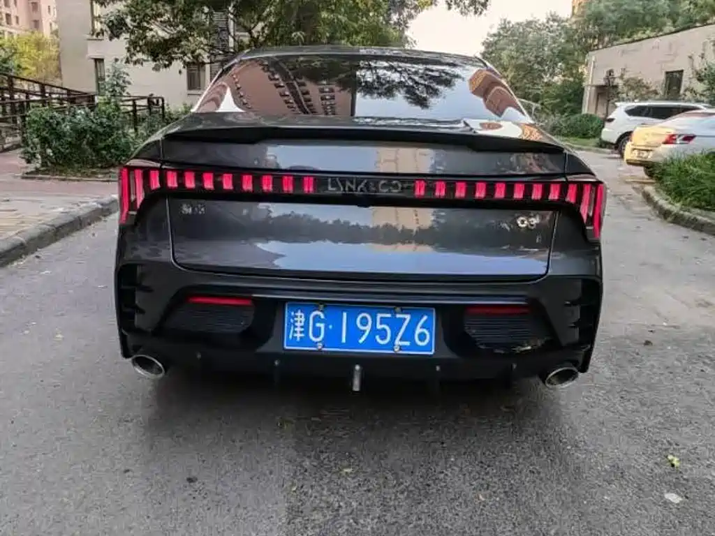 Lynk & Co 03 — миниатюра 5