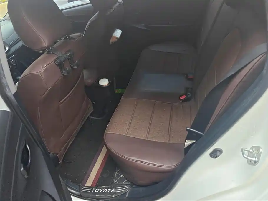 TOYOTA YARIS L ZHIXUAN