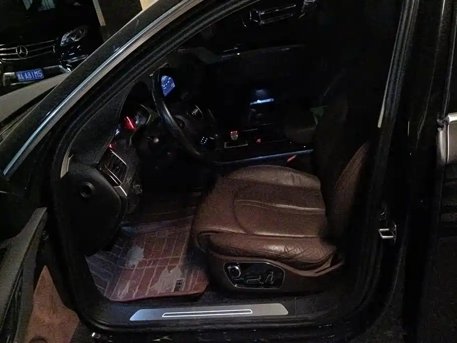Audi A8 2012 A8L 45 TFSI quattro Luxury