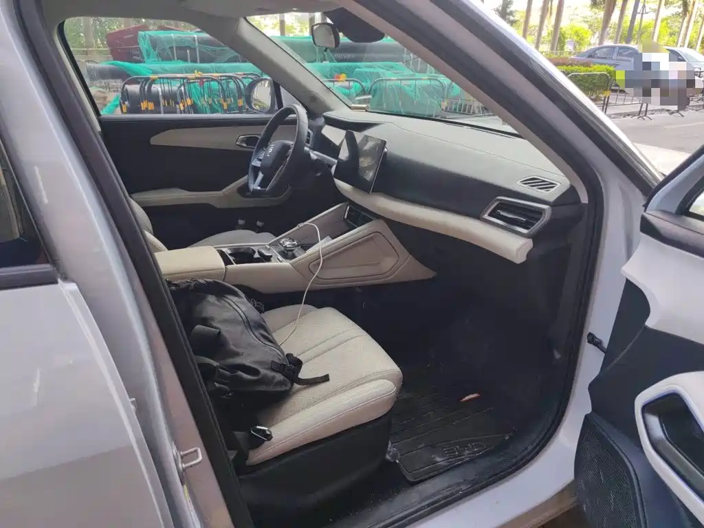 BYD Yuan UP — миниатюра 18