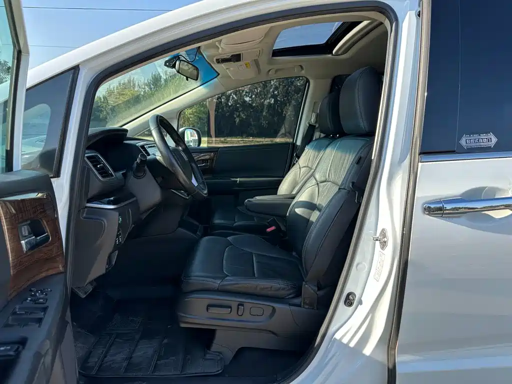 Honda Odyssey — миниатюра 9