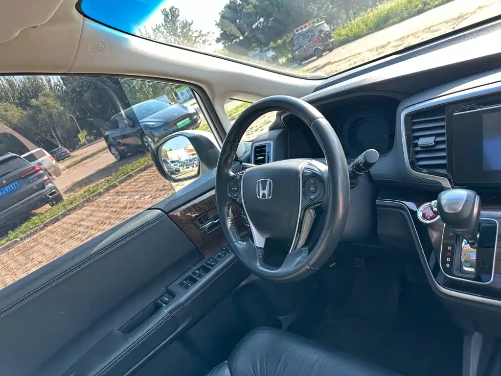 Honda Odyssey — миниатюра 19