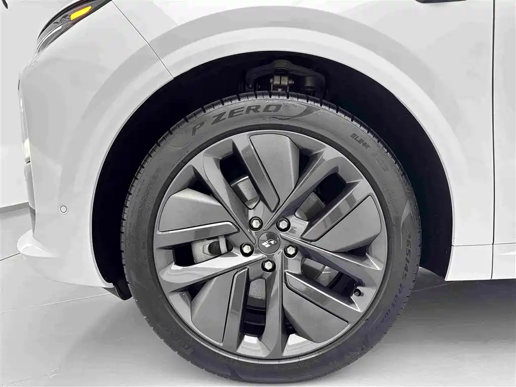 Li Auto Li L6 — миниатюра 27