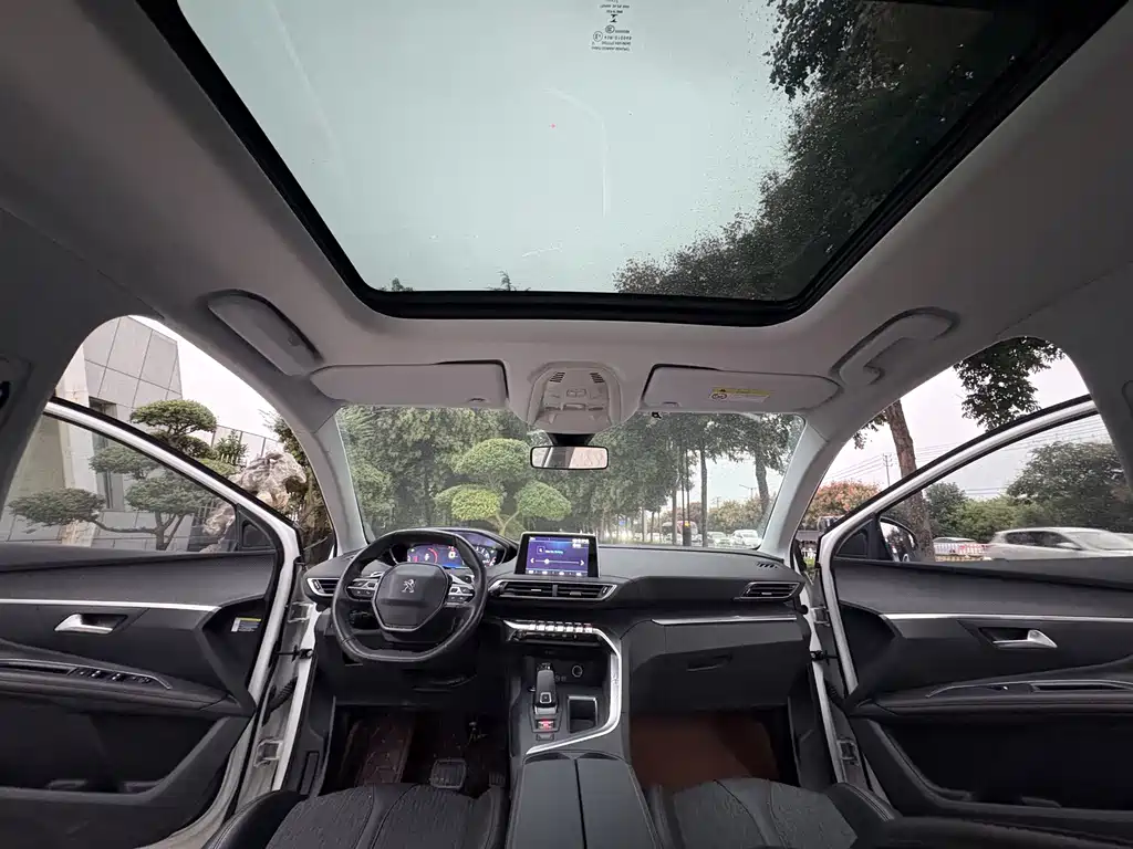 Peugeot 5008 — миниатюра 12