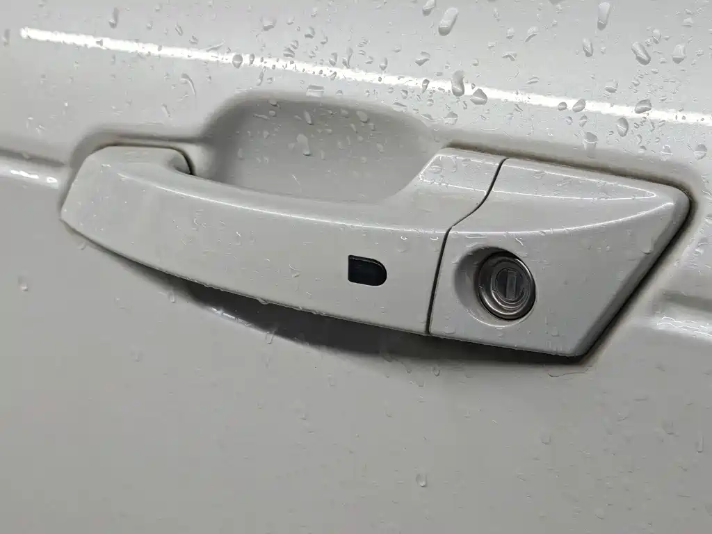 Changan CS95 — миниатюра 7