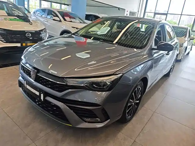 2021 Roewe i5