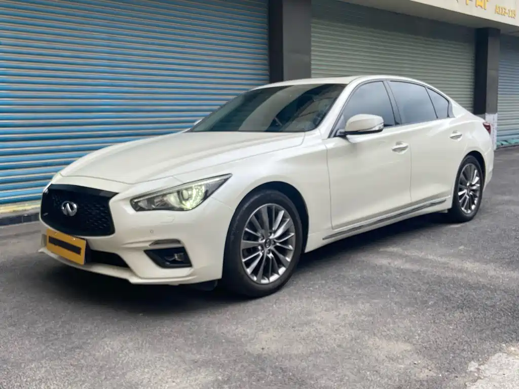 Infiniti Q50L 2018