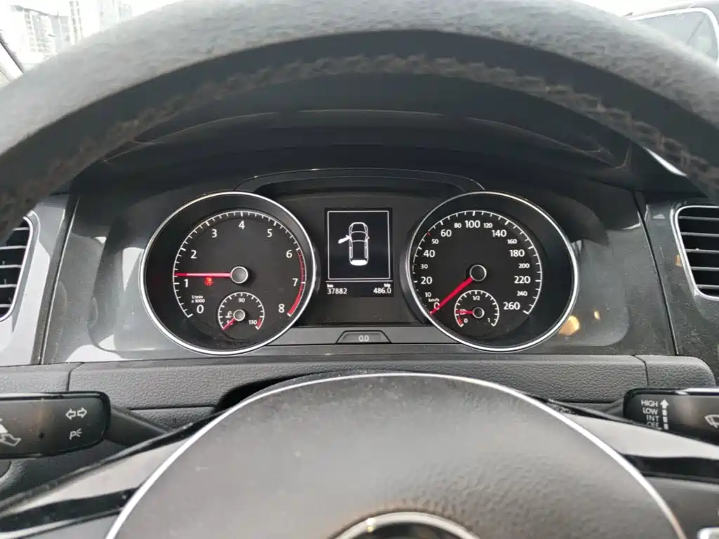 Volkswagen Golf — миниатюра 16