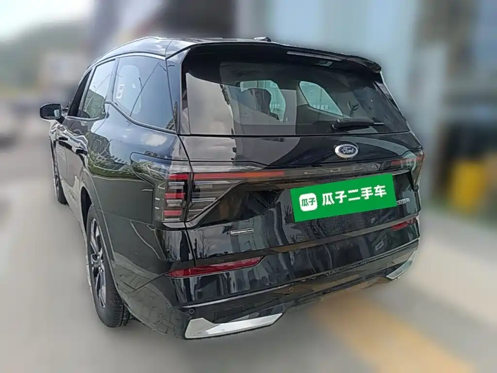 Ford Edge — миниатюра 7