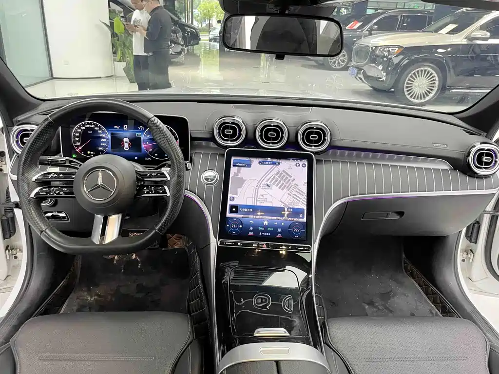 Mercedes-Benz C-Class — миниатюра 5