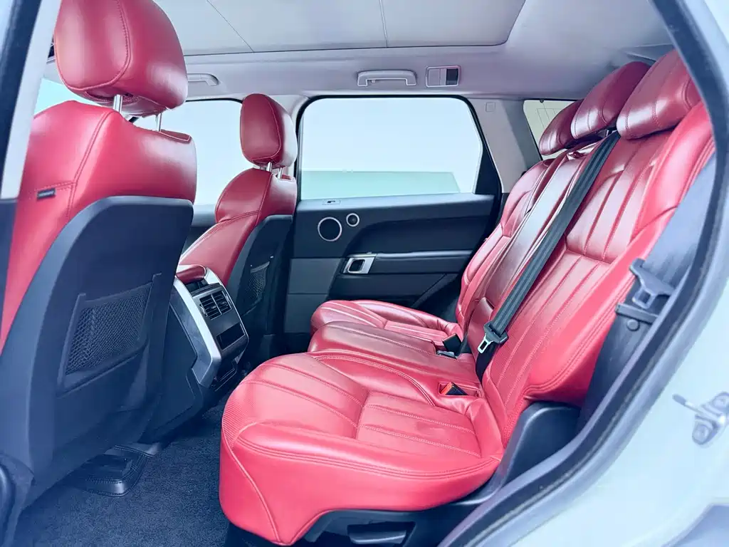 Land Rover Sport — миниатюра 7