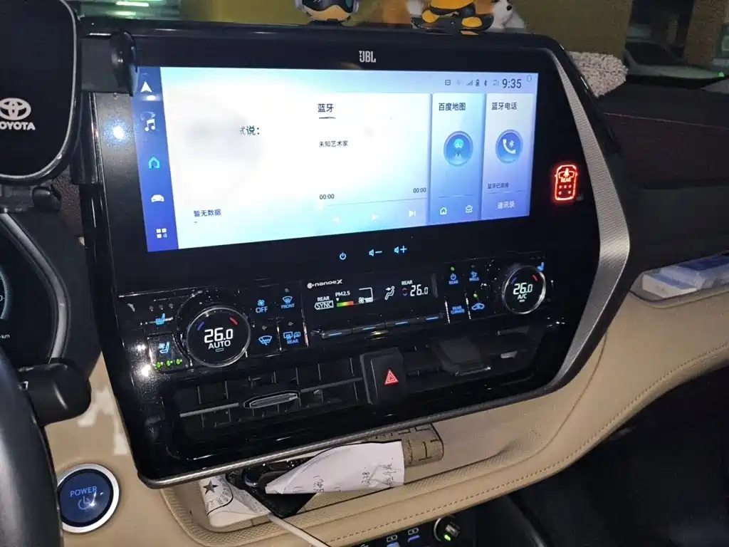 Toyota Highlander — миниатюра 6