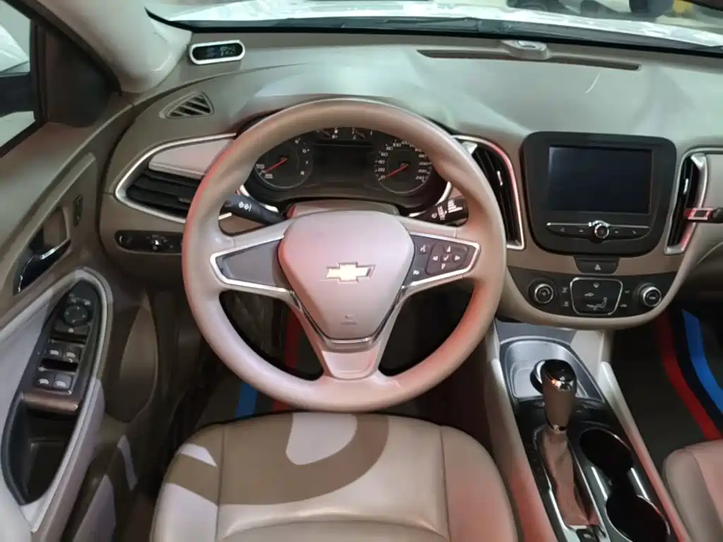 Chevrolet Malibu XL — миниатюра 11
