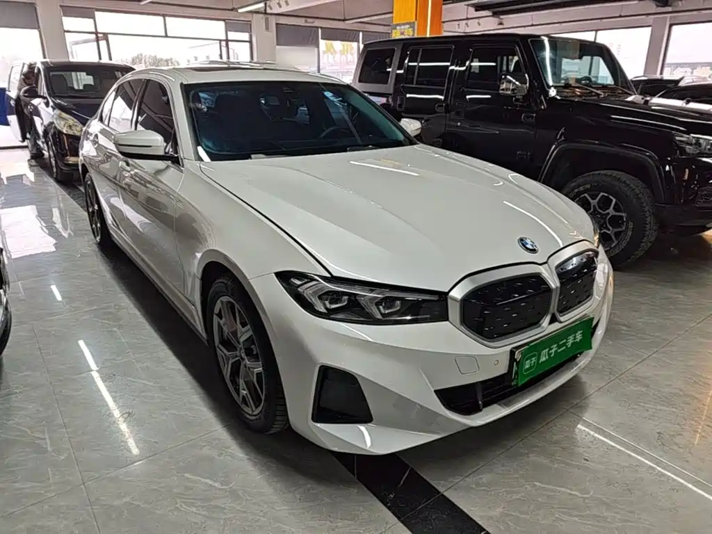 BMW i3 — миниатюра 4