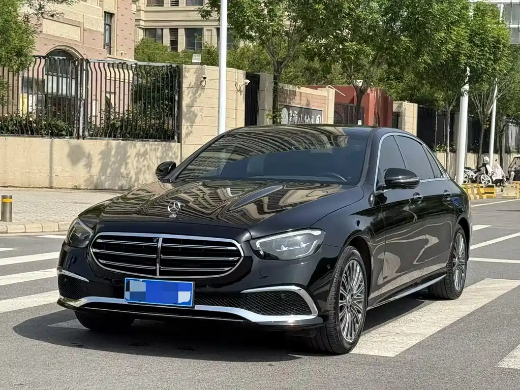 Mercedes-Benz E-Class 2020