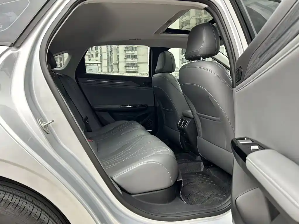 GEELY GALAXY GALAXY L6