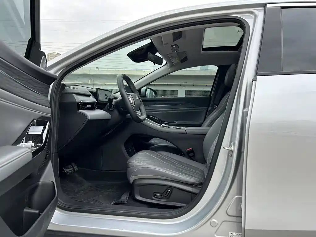 GEELY GALAXY GALAXY L6