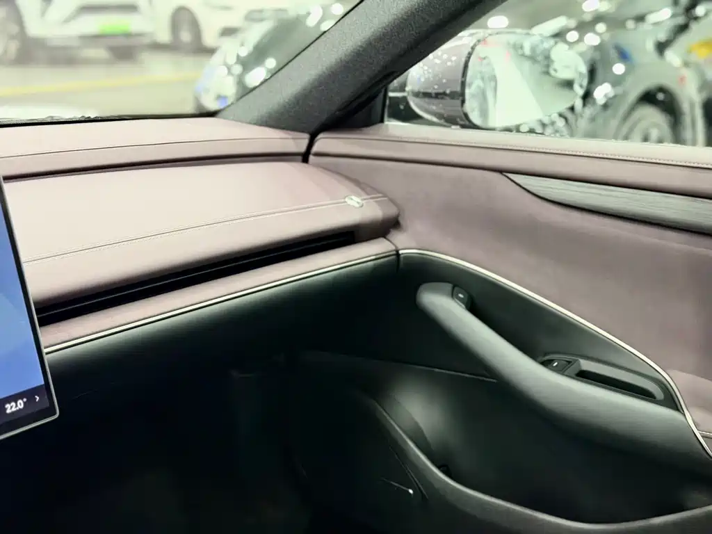 Xiaomi SU7 — миниатюра 16