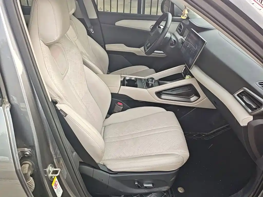 BYD Yuan UP — миниатюра 25