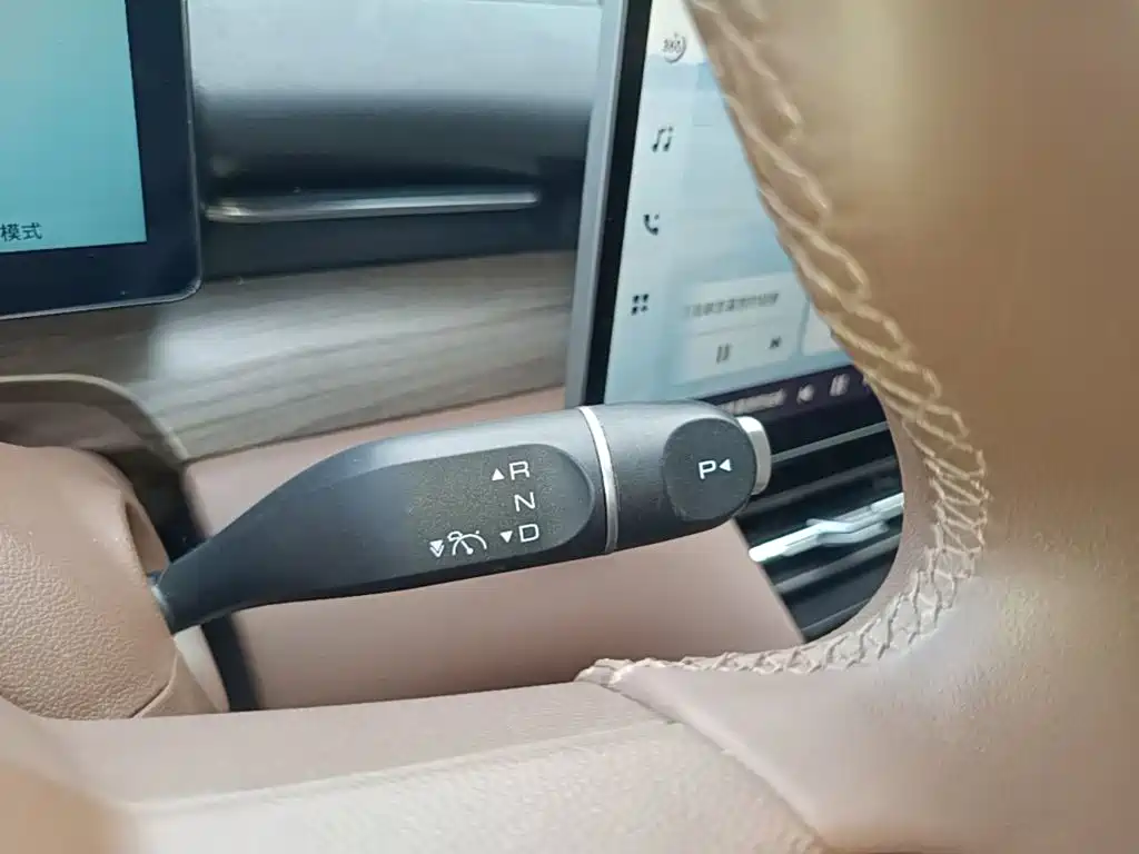Wuling Xingguang S — миниатюра 10