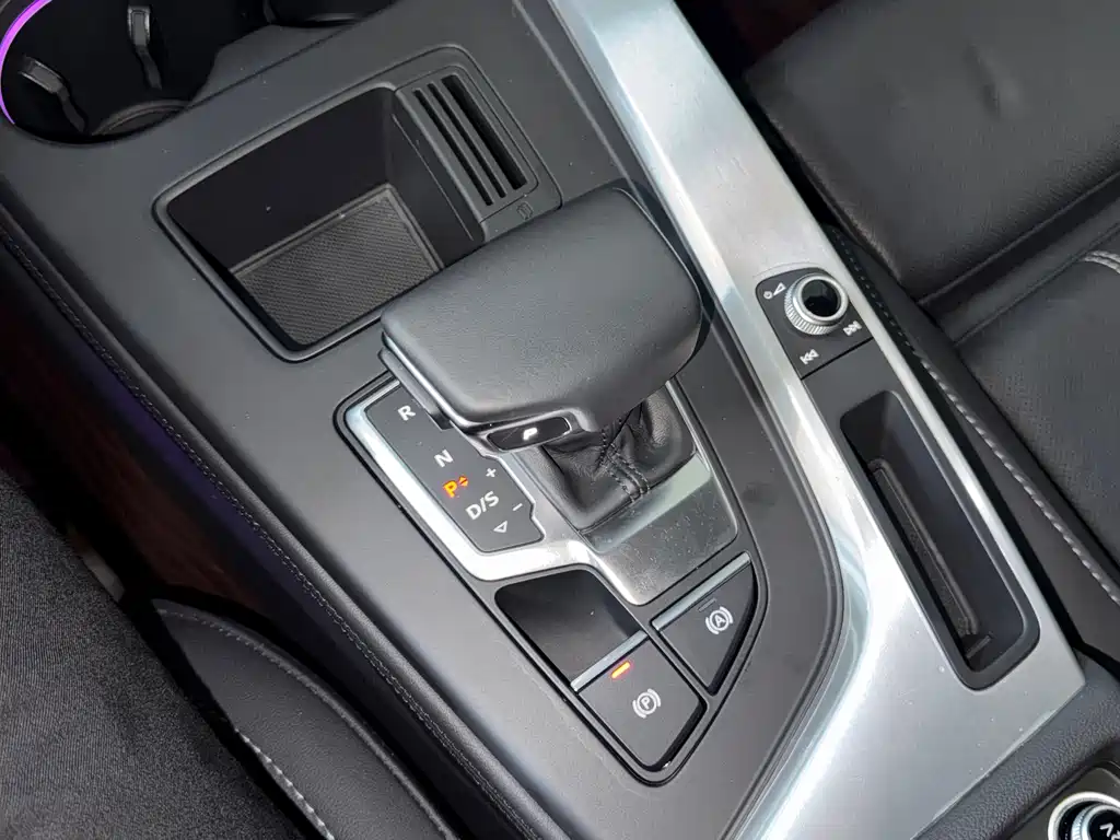 Audi A4L — миниатюра 37