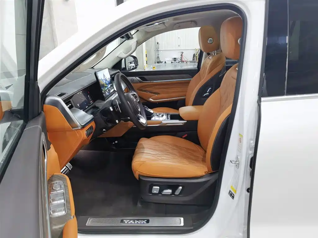 Tank 500 2022 3.0T Sport 5 мест