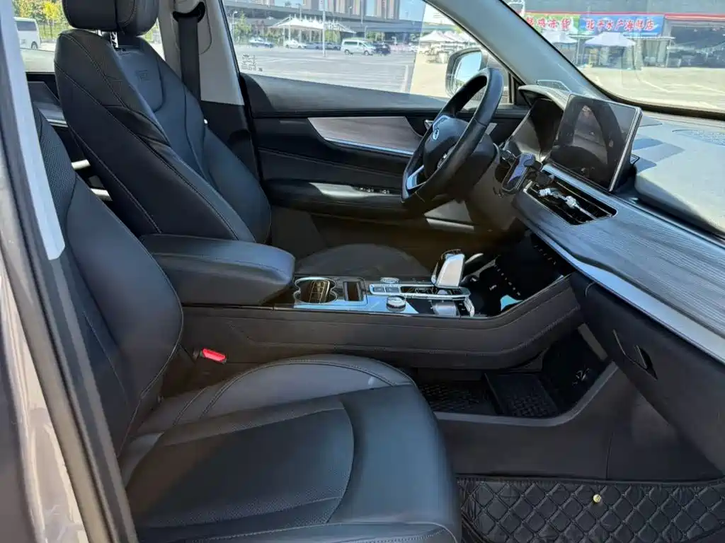 Chery Tiggo 8 PLUS — миниатюра 4