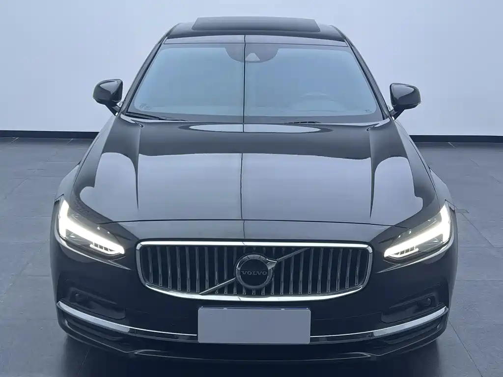 Volvo S90 2021 B5 Luxury