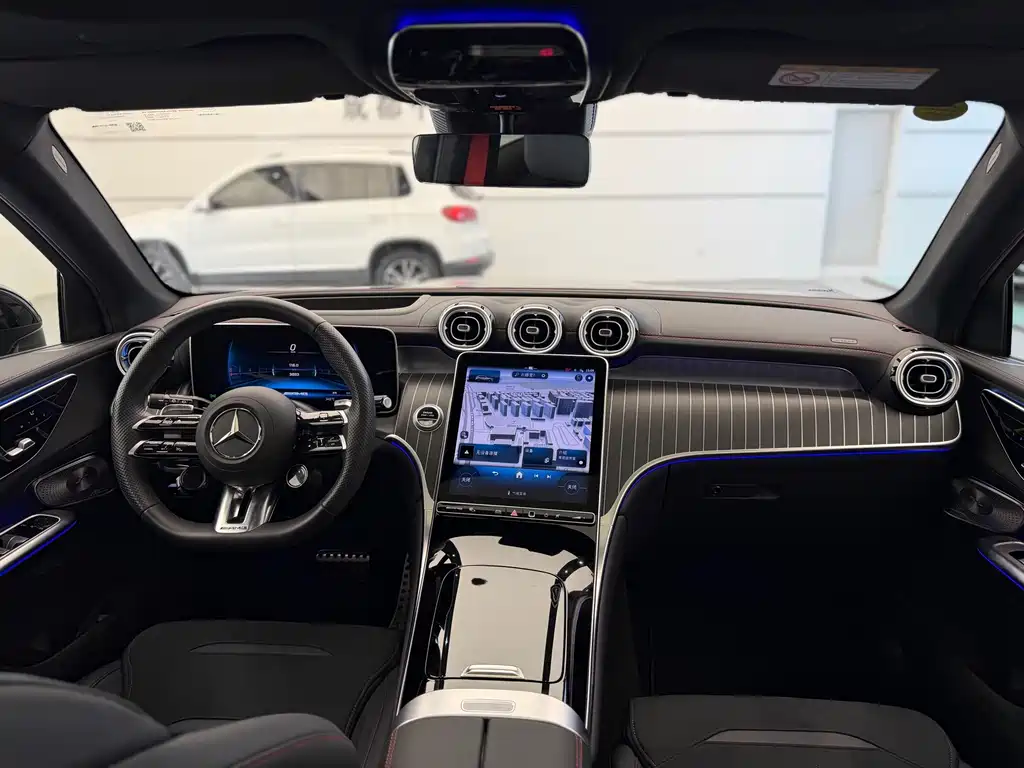 Mercedes-Benz GLC AMG — миниатюра 21