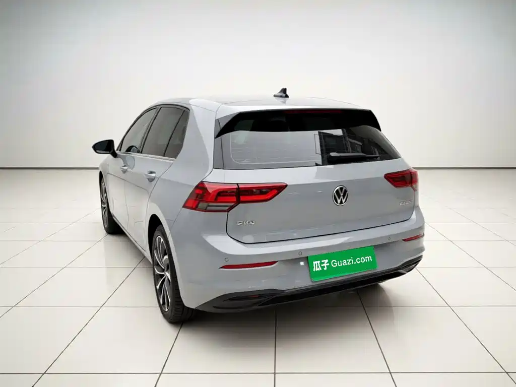 Volkswagen Golf — миниатюра 4