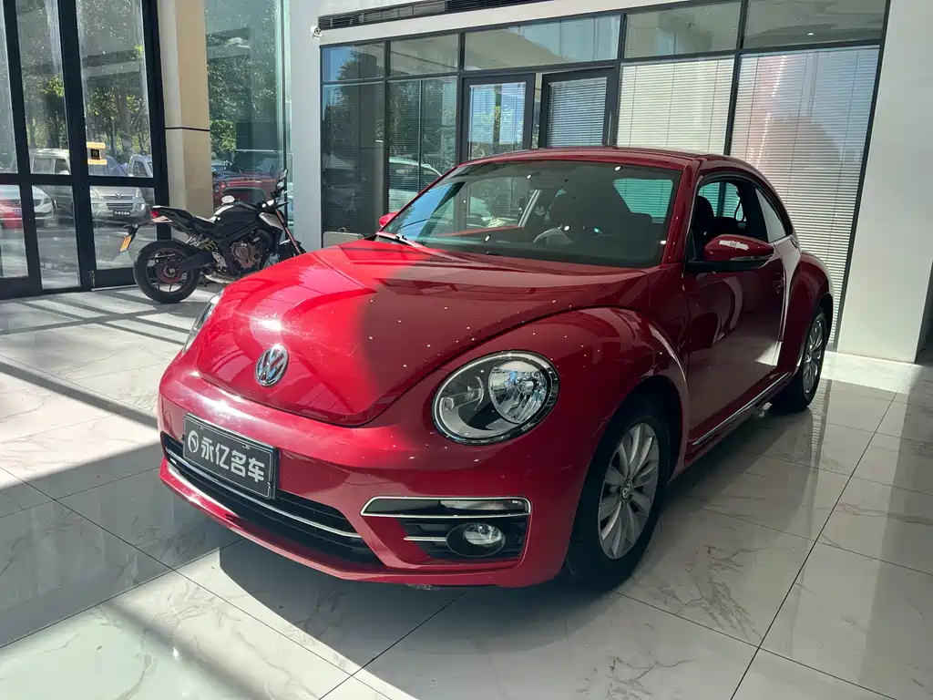 VOLKSWAGEN BEETLE