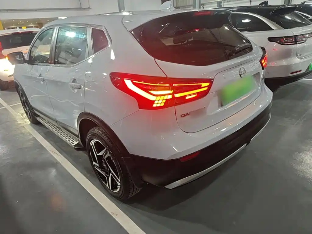 Nissan Qashqai — миниатюра 5
