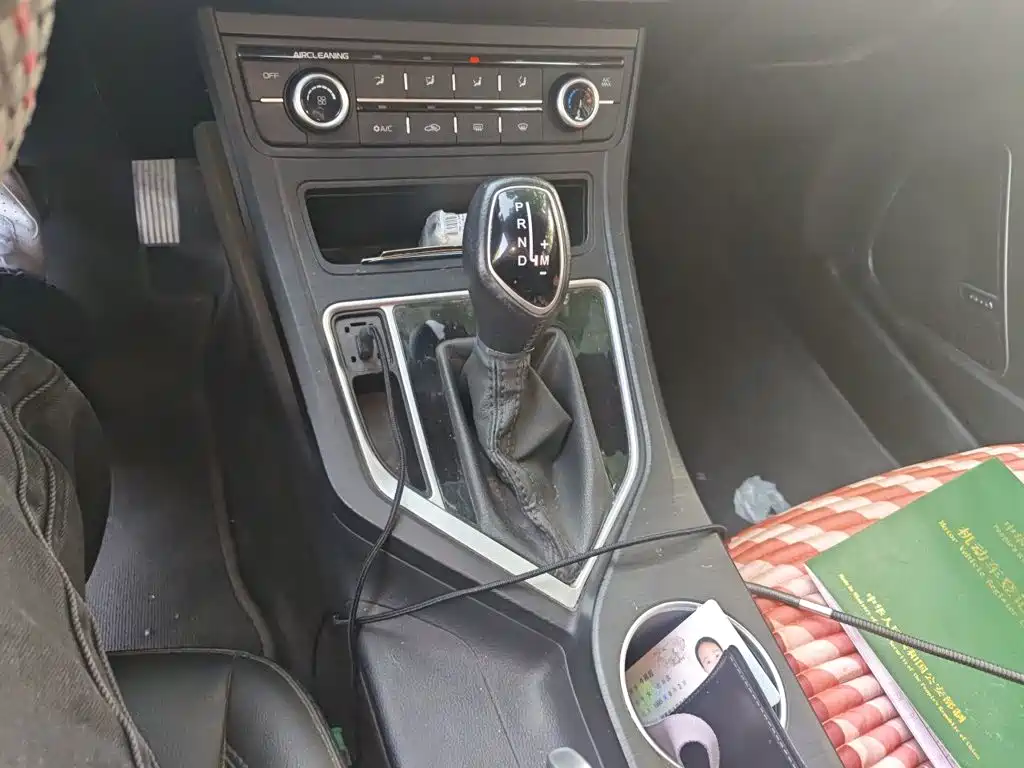 Geely Vision — миниатюра 10