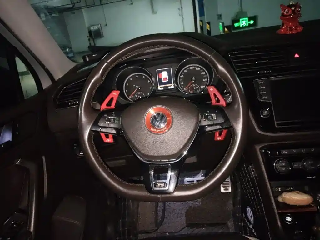 Volkswagen Tiguan L — миниатюра 3